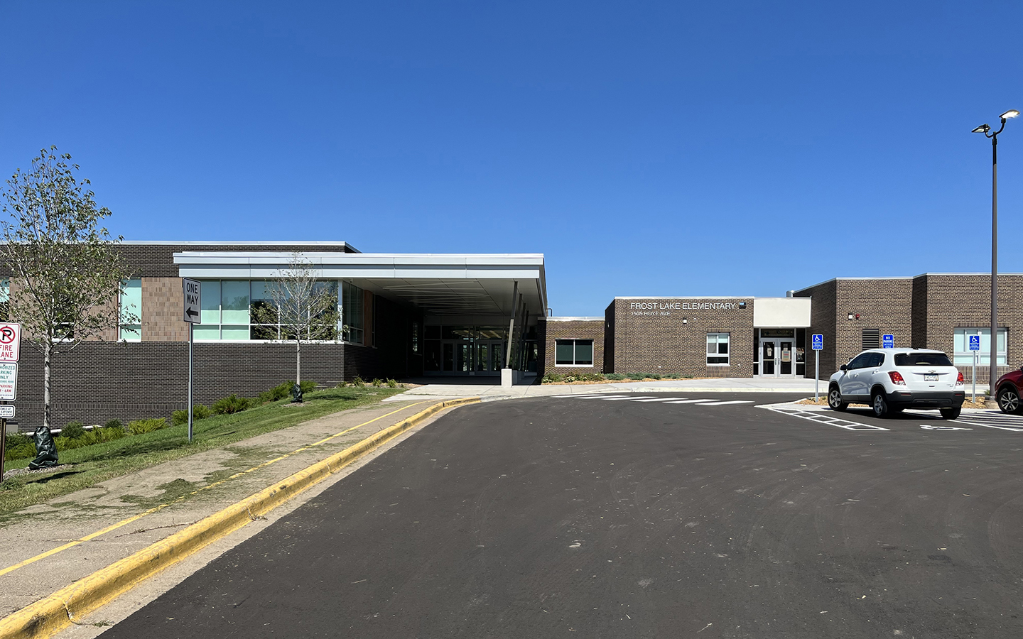 18-052_Frost Elementary_IMG_7250_PW